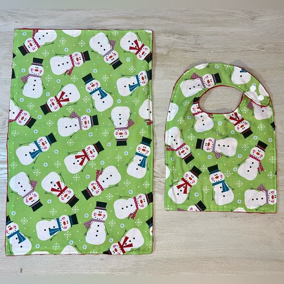 NEW Holiday Dancing Snowman - Handmade Baby Gift Set - Baby Toddler Bib & Burp - Picture 6 of 8